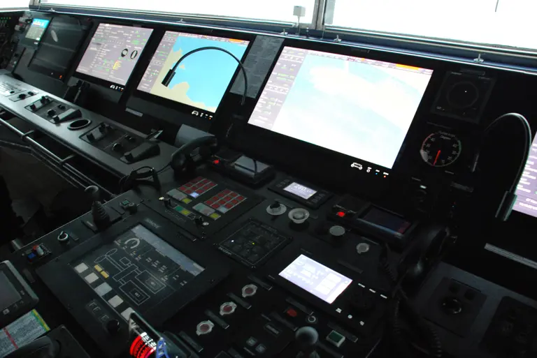 How VisionMaster ECDIS supports Navigation