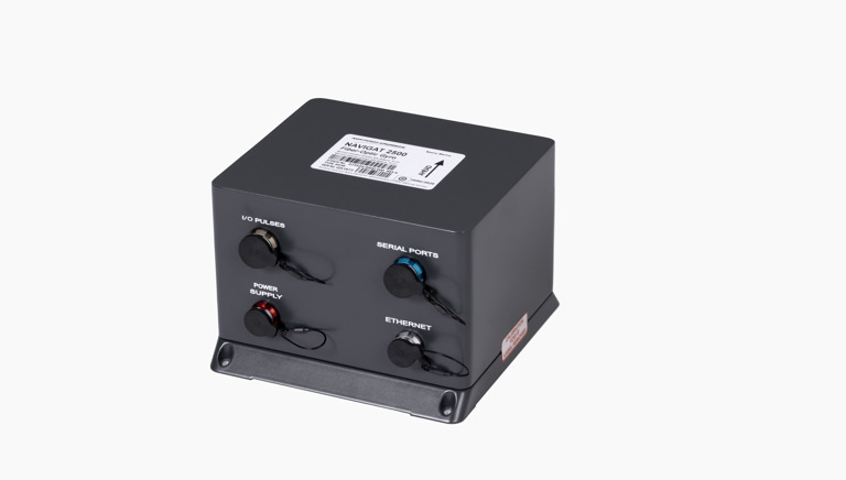 NAVIGAT 2500 Side View