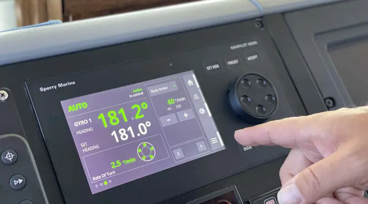 NAVIPILOT 4500N: Steering Innovation for Modern Vessels